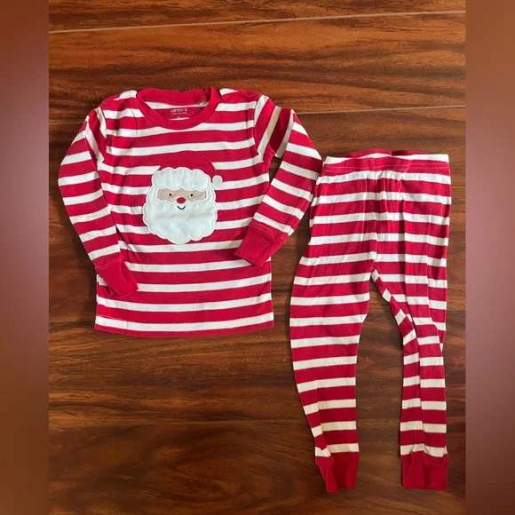 Carters Holiday Bundle!! - Picture 3 of 5